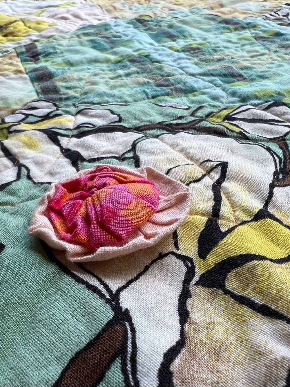 Handmade Modern Hexagon Floral Quilt Throw Blanket 76x51 Cottagecore Boho Quilt - Picture 4 of 9